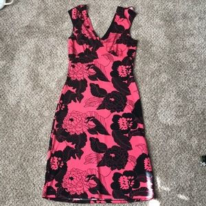 Le chateau coral and black dress